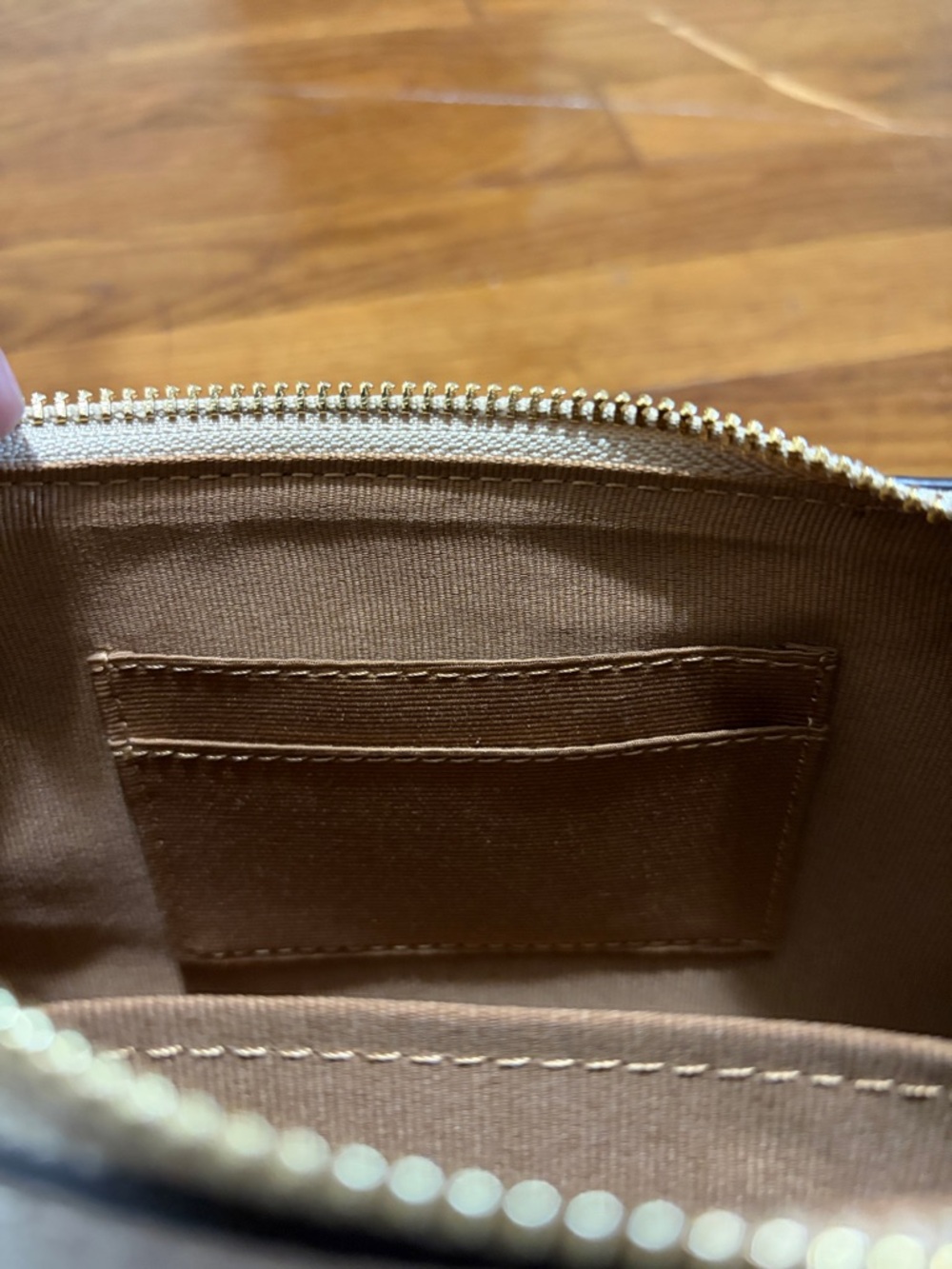 Coach Teri Shoulder Bag - Picture 6 of 7